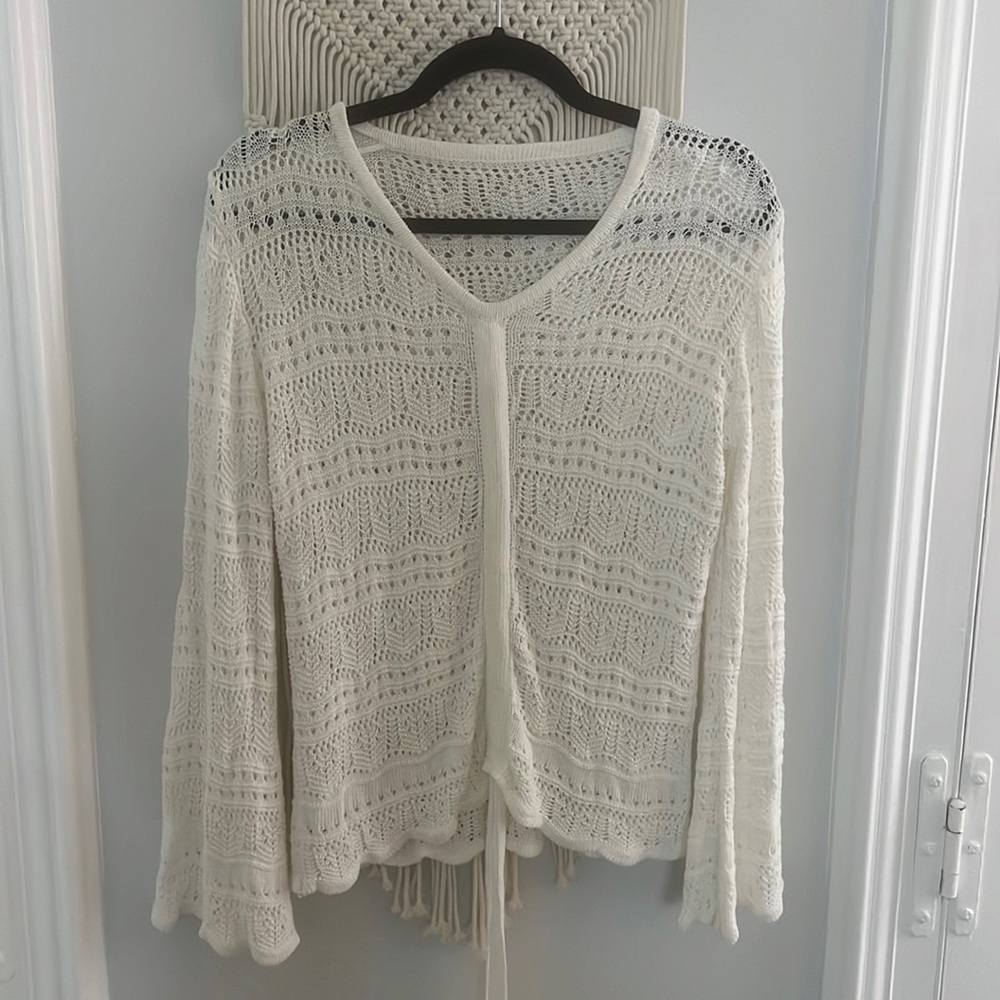 Crochet long sleeve top - NEW w/o tags